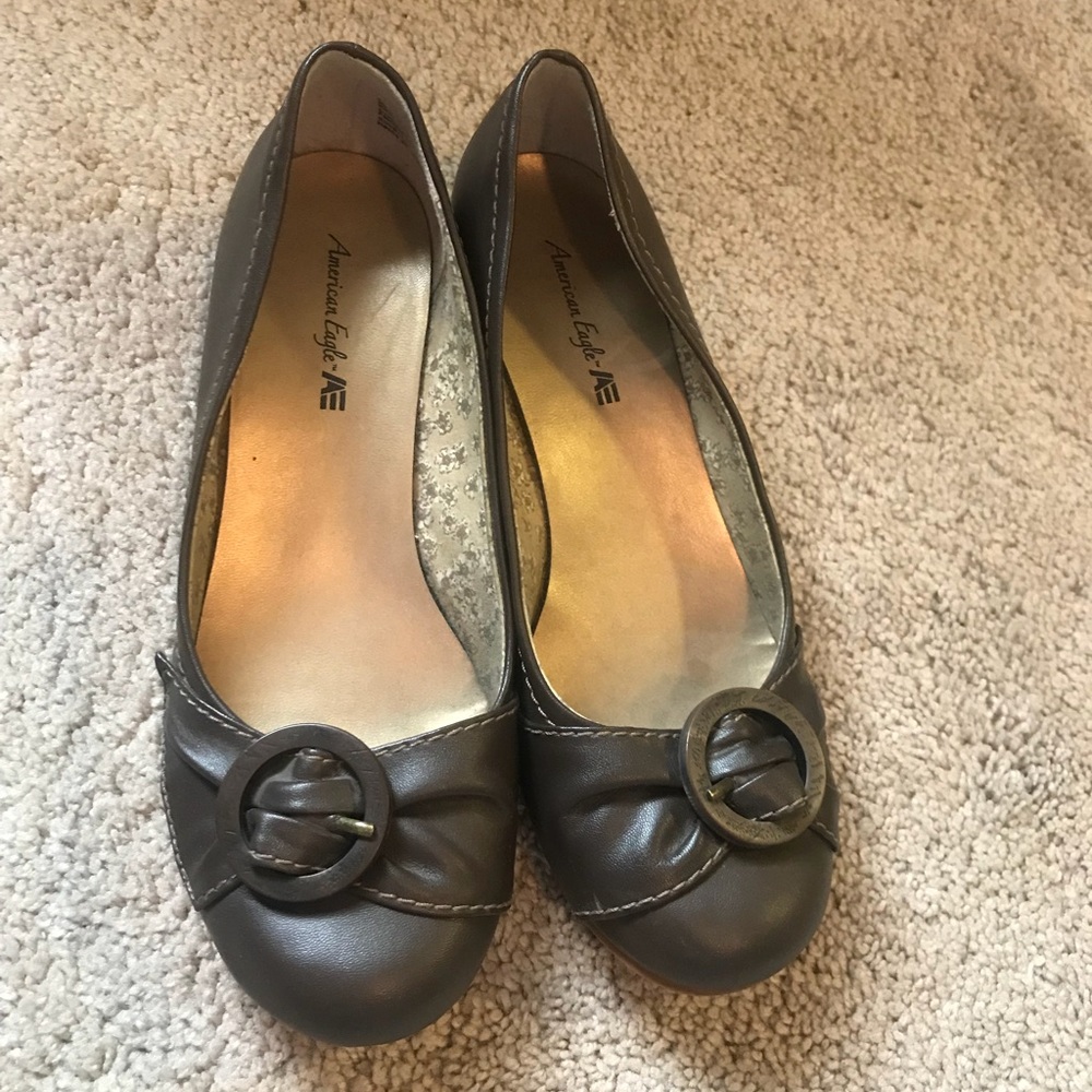 Women’s Closed Toe Brown Wedges